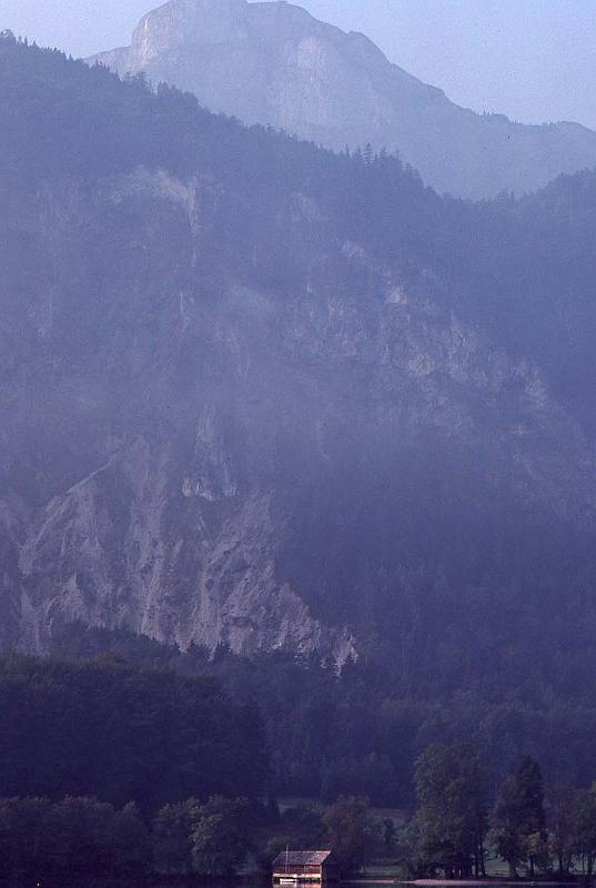 WT 4300 389-32 Austria.jpg